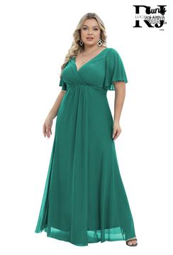 Picture of PLUS SIZE EVENING DRESS